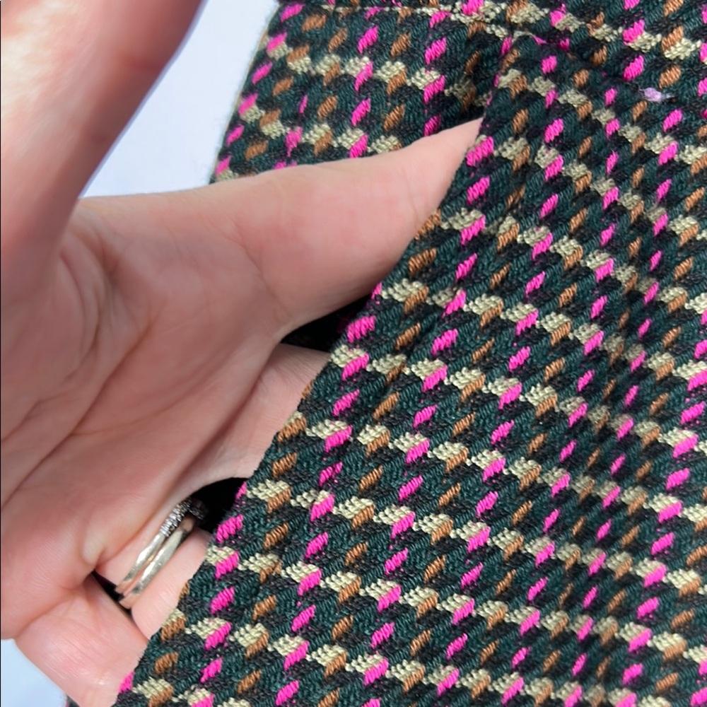 Cinque Stylish Pink and Black Houndstooth Skirt - Picture 4 of 12